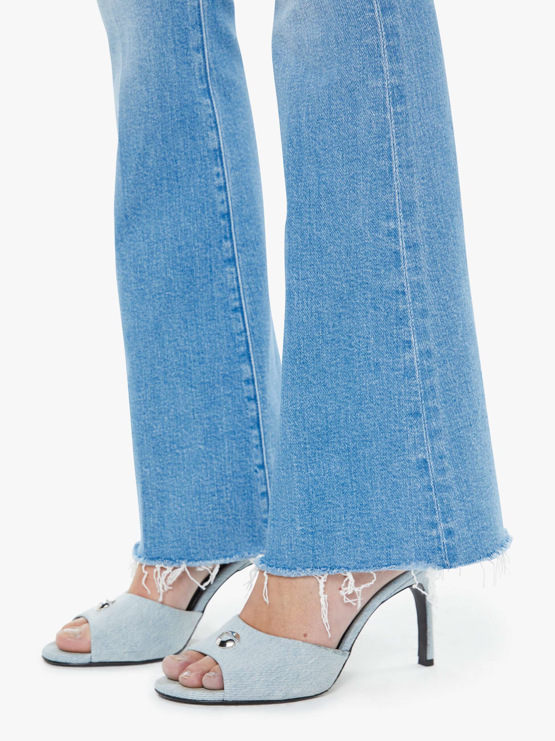 Mother Denim The Weekender Fray