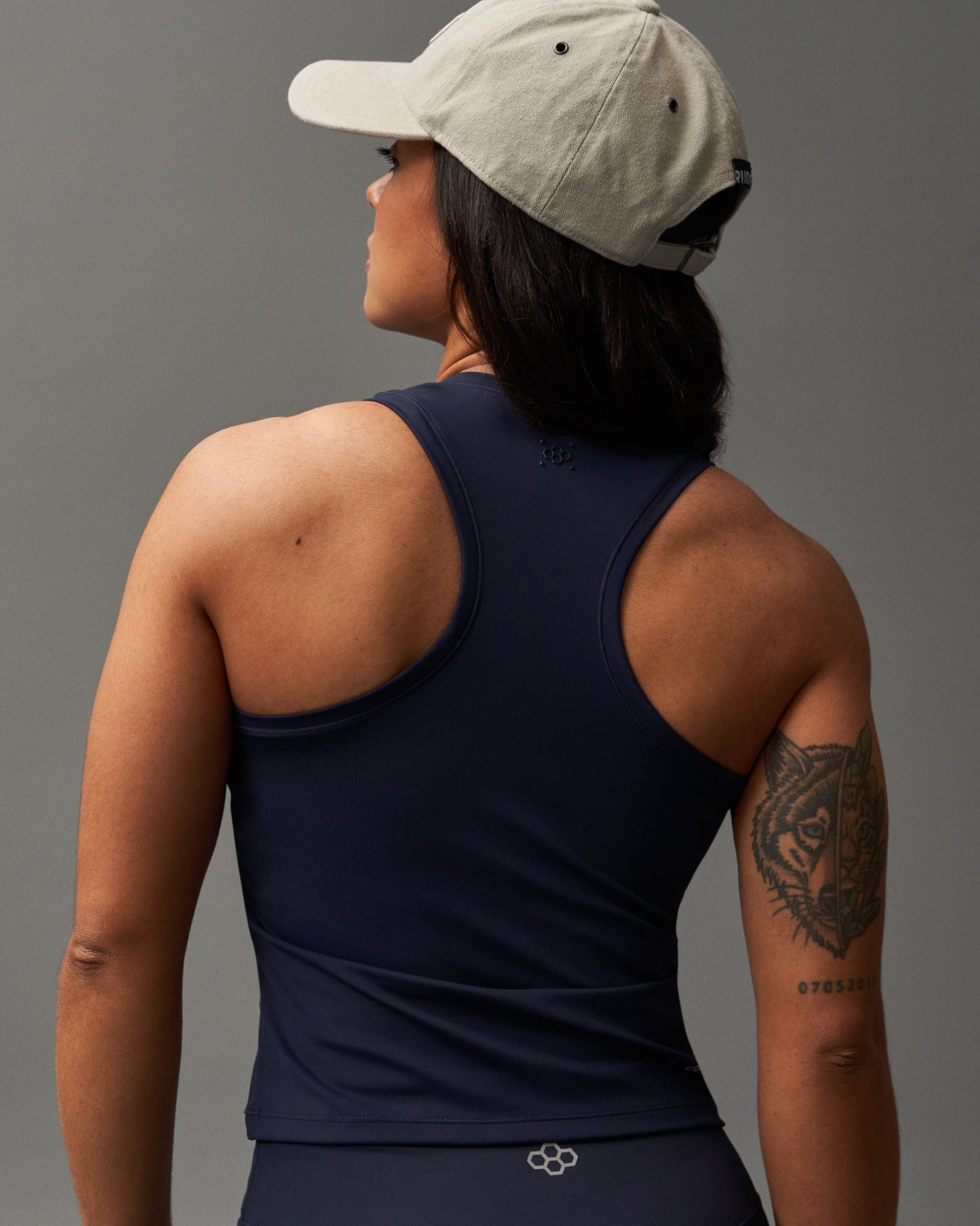 RUDIS RUDIS COOL-FEEL Women's Crop Tank Top - Command the Mat