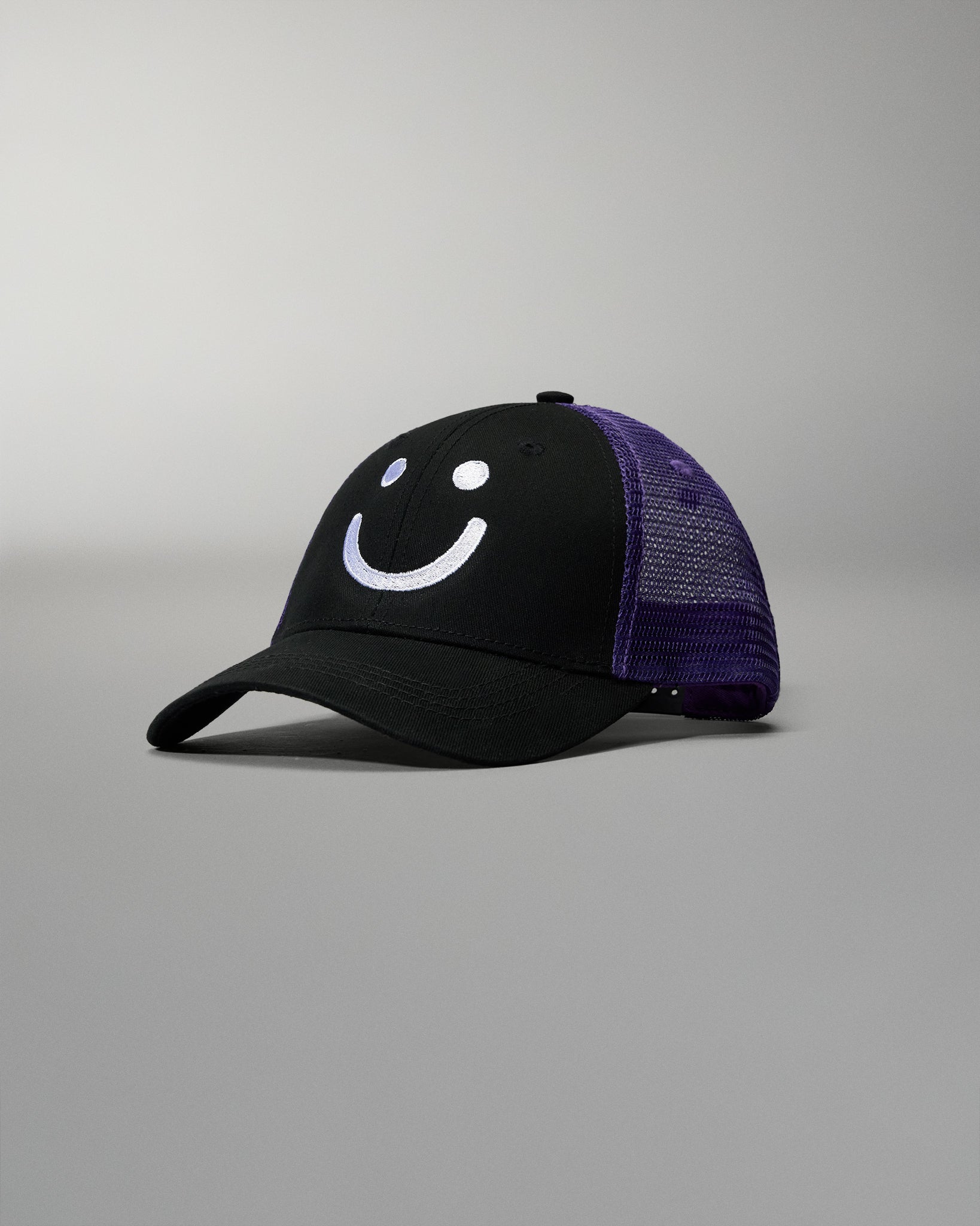 RUDIS Sarah Hildebrandt Trucker Hat – Smile in the Grind