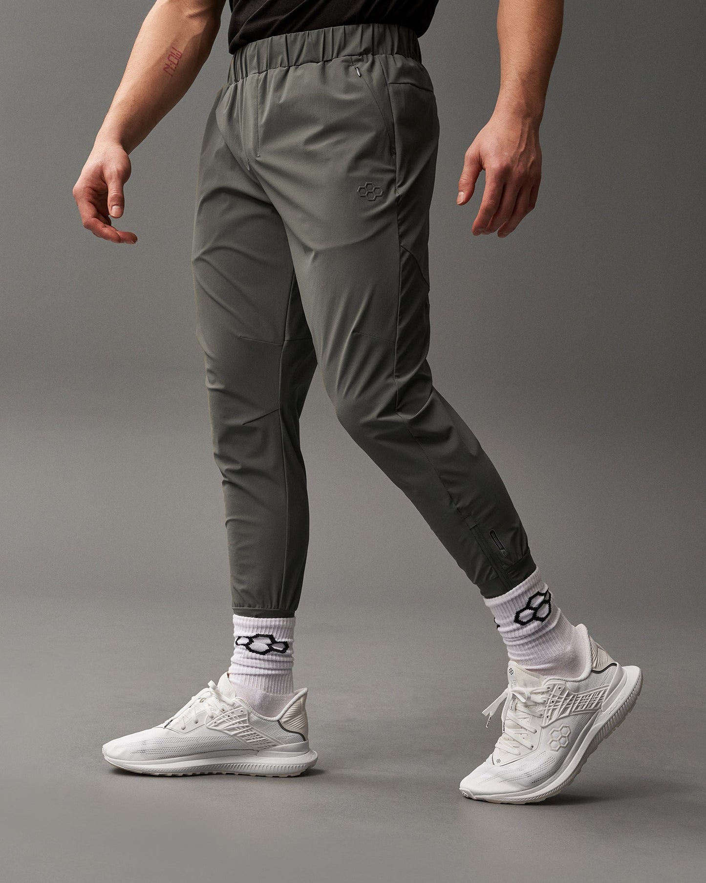 RUDIS RUDIS Lightweight Tech Jogger - Dark Olive for Men