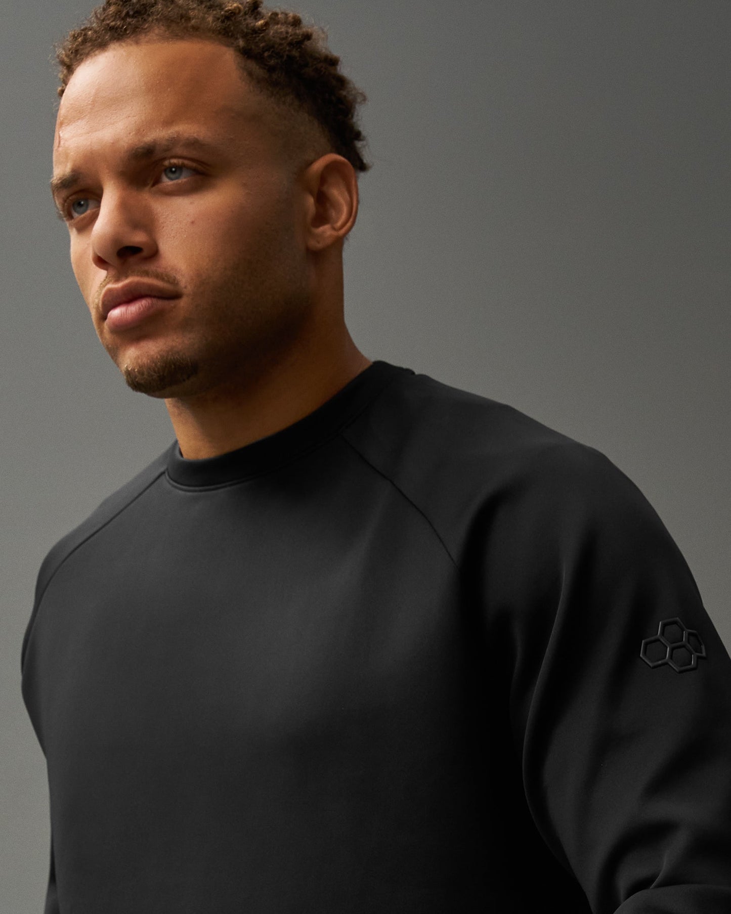 RUDIS RUDIS COOL-FEEL Crewneck - Black - Conquer Comfort with Style