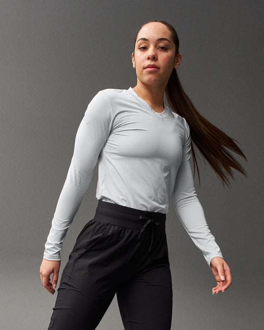 RUDIS RUDIS Performance Women's V-Neck Long Sleeve - Lunar Gray - Conquer the Mat